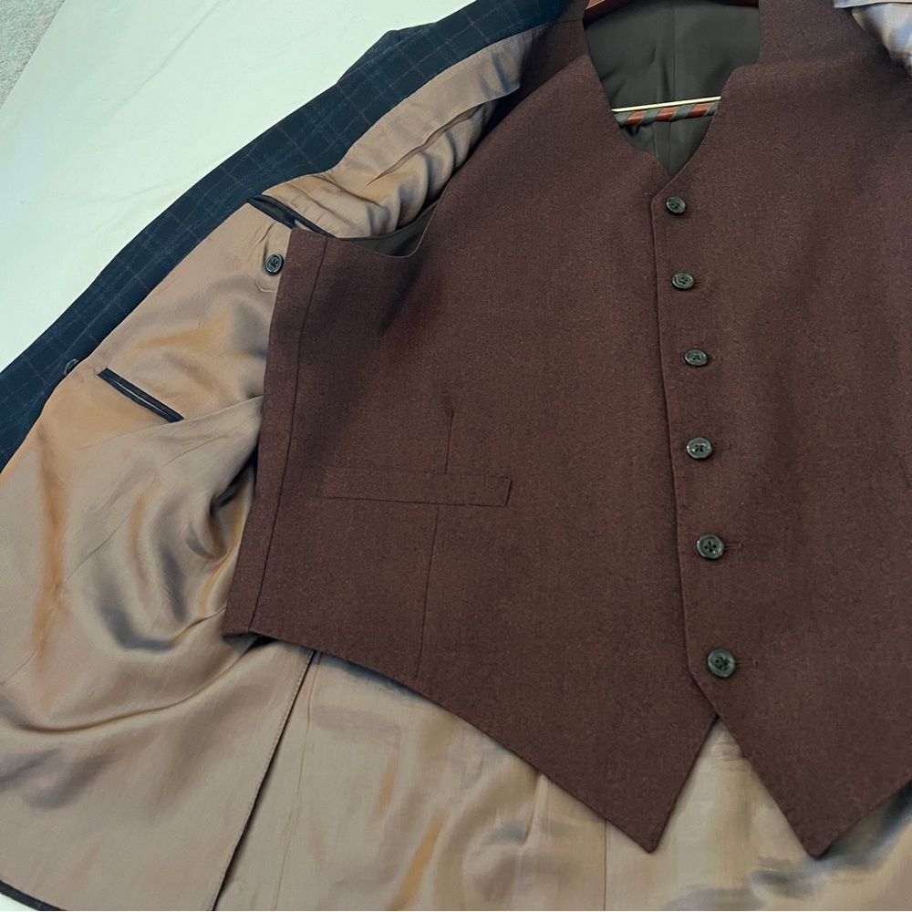 Tom James Holland & Sherry 3 piece suit wool blue rust red 48R pants 40 x 30 - Picture 5 of 8